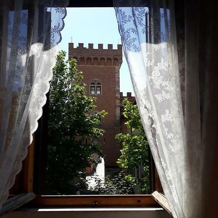 Torre Rossa Apartment Bolgheri Bagian luar foto